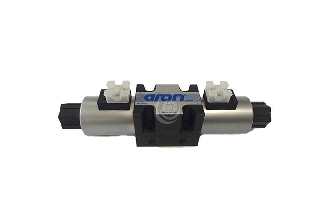 Cetop 05 valves double solenoid. For impartial advice and access to our full range of hydraulic components, contact our expert team.